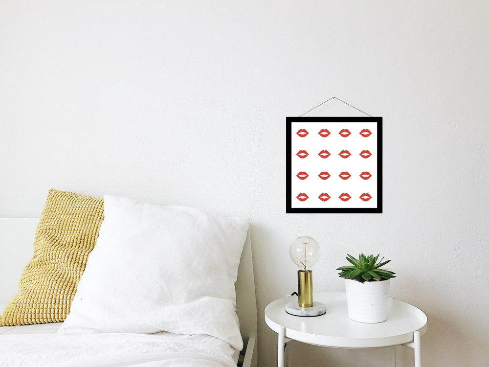 Easy to make red lips printable for Valentine's Day