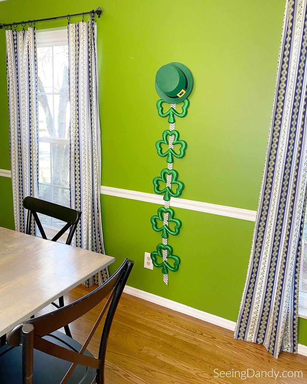 DIY leprechaun wall decor