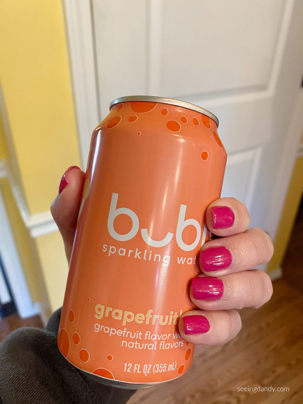 Bubly grapefruit sparkling water pink Beauty Queen GelMoment gel nail polish