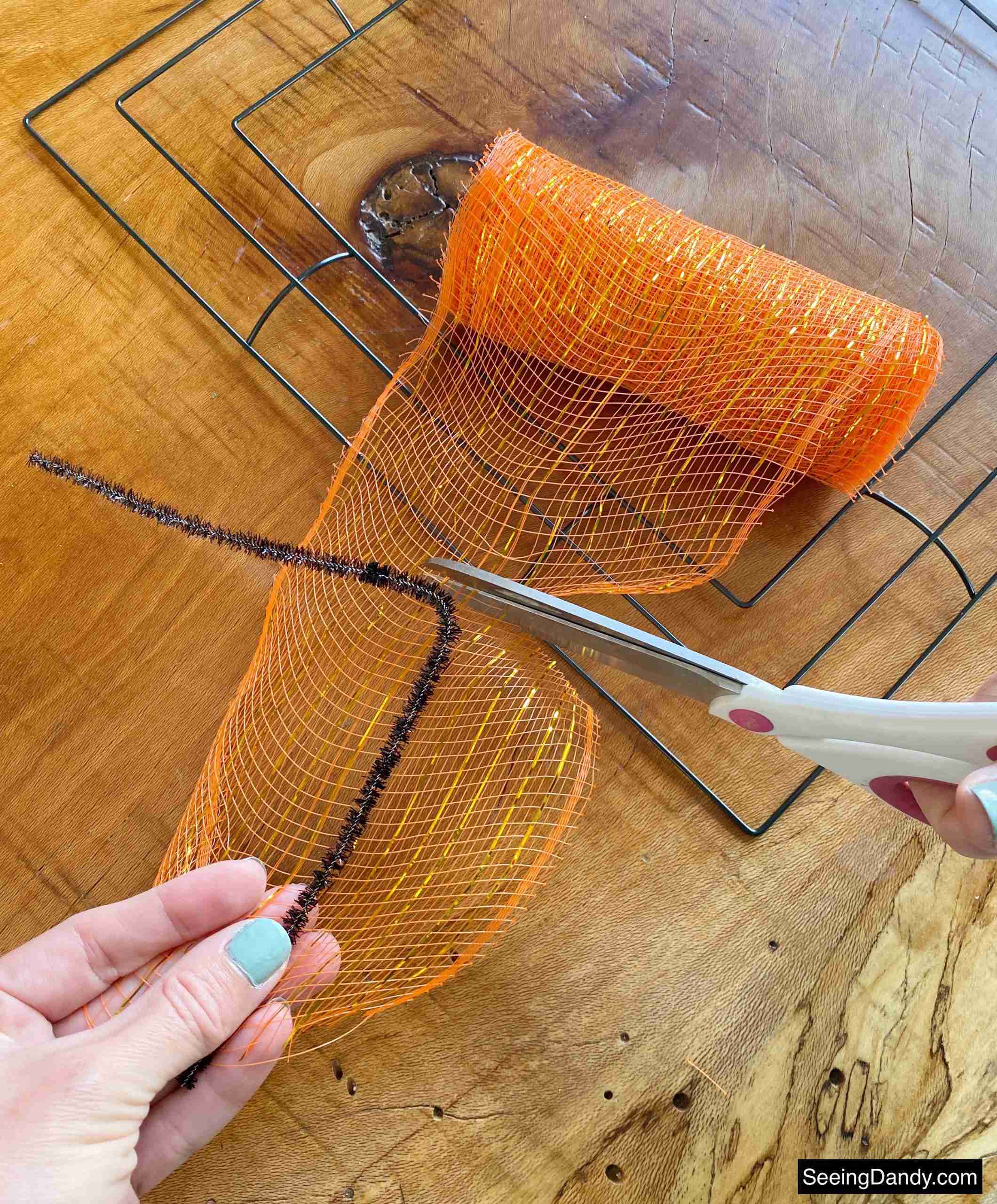 how to measure 6 inches orange mesh ribbon