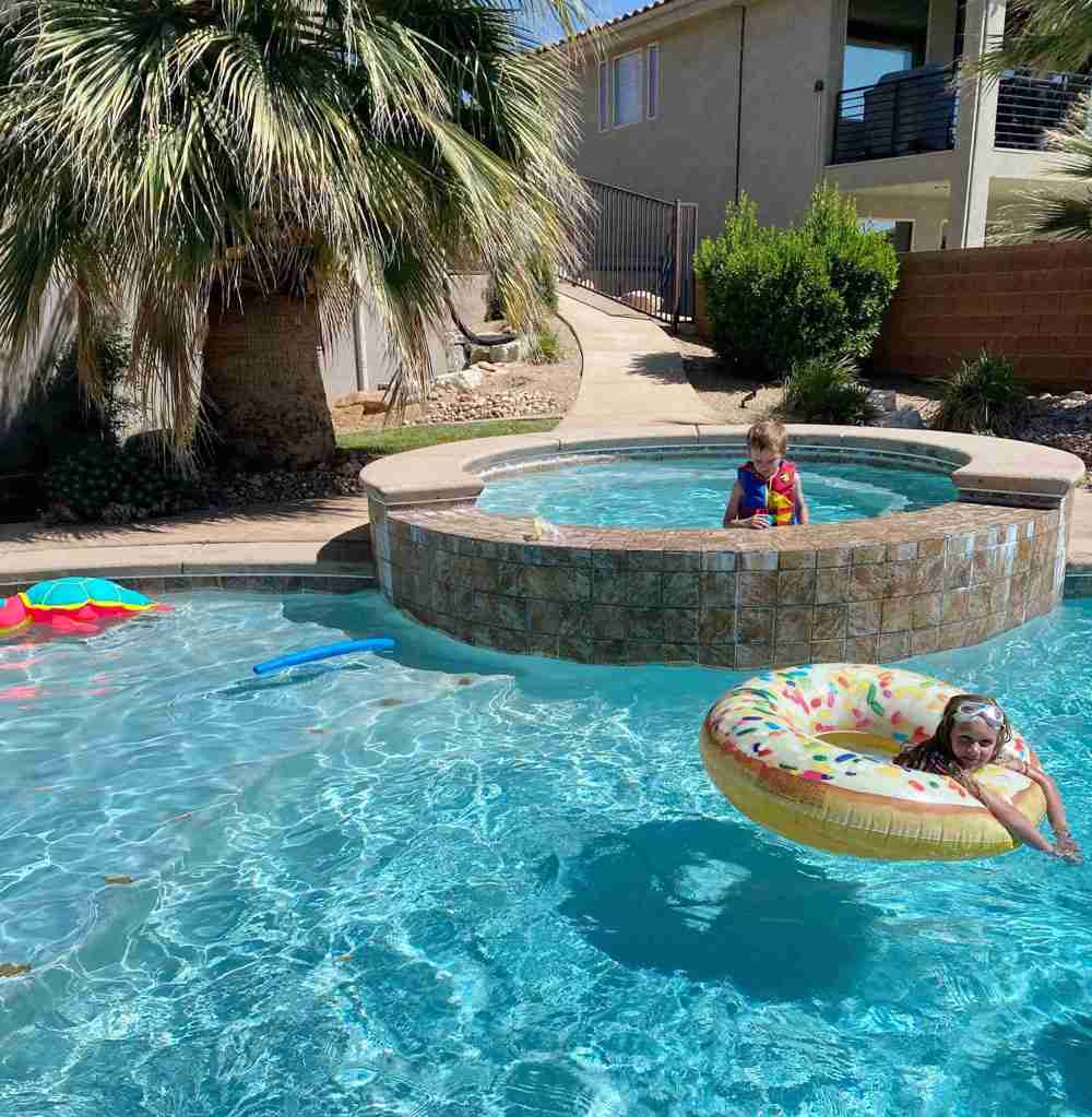 best pool floats, donut pool float, big joe turtle pool float, noodle pool float, swimming pool, palm tree, st george utah