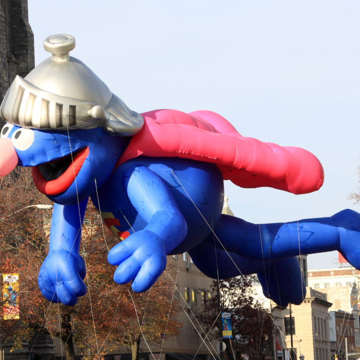 grover parade float, grover balloon float, super grover, flying grover, macys thanksgiving day parade
