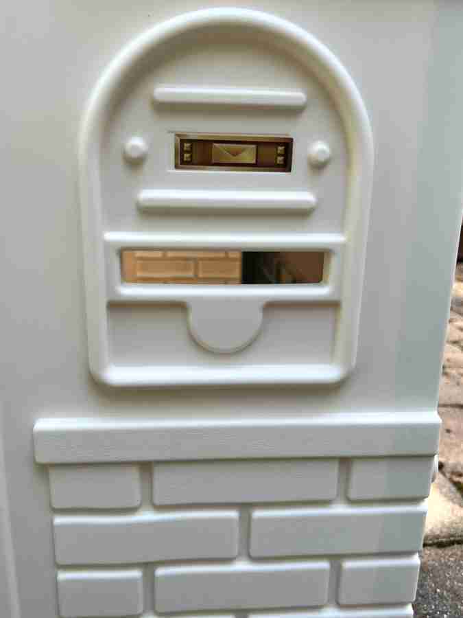little tikes mailbox mail slot